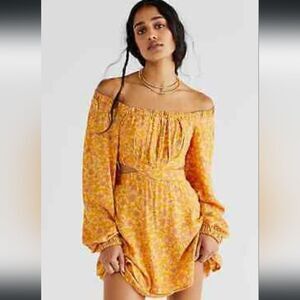 Free People NWOT Jael Printed mini dress in Golden Size XS